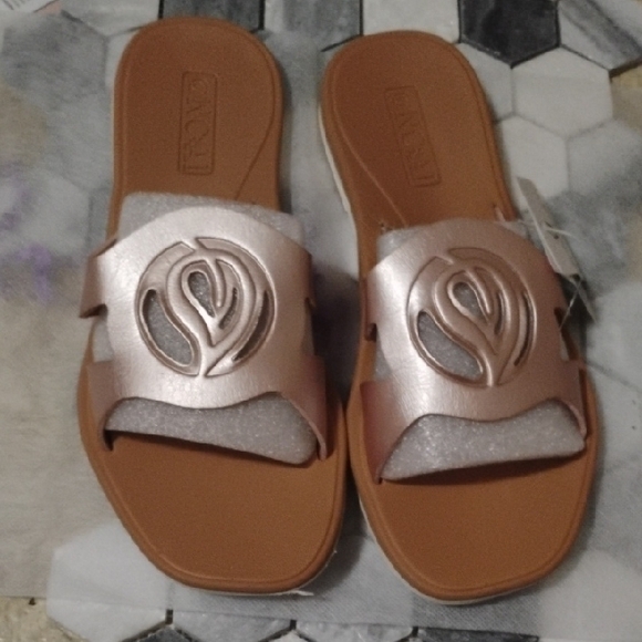 Tan Women's Sandals - Picture 4 of 12